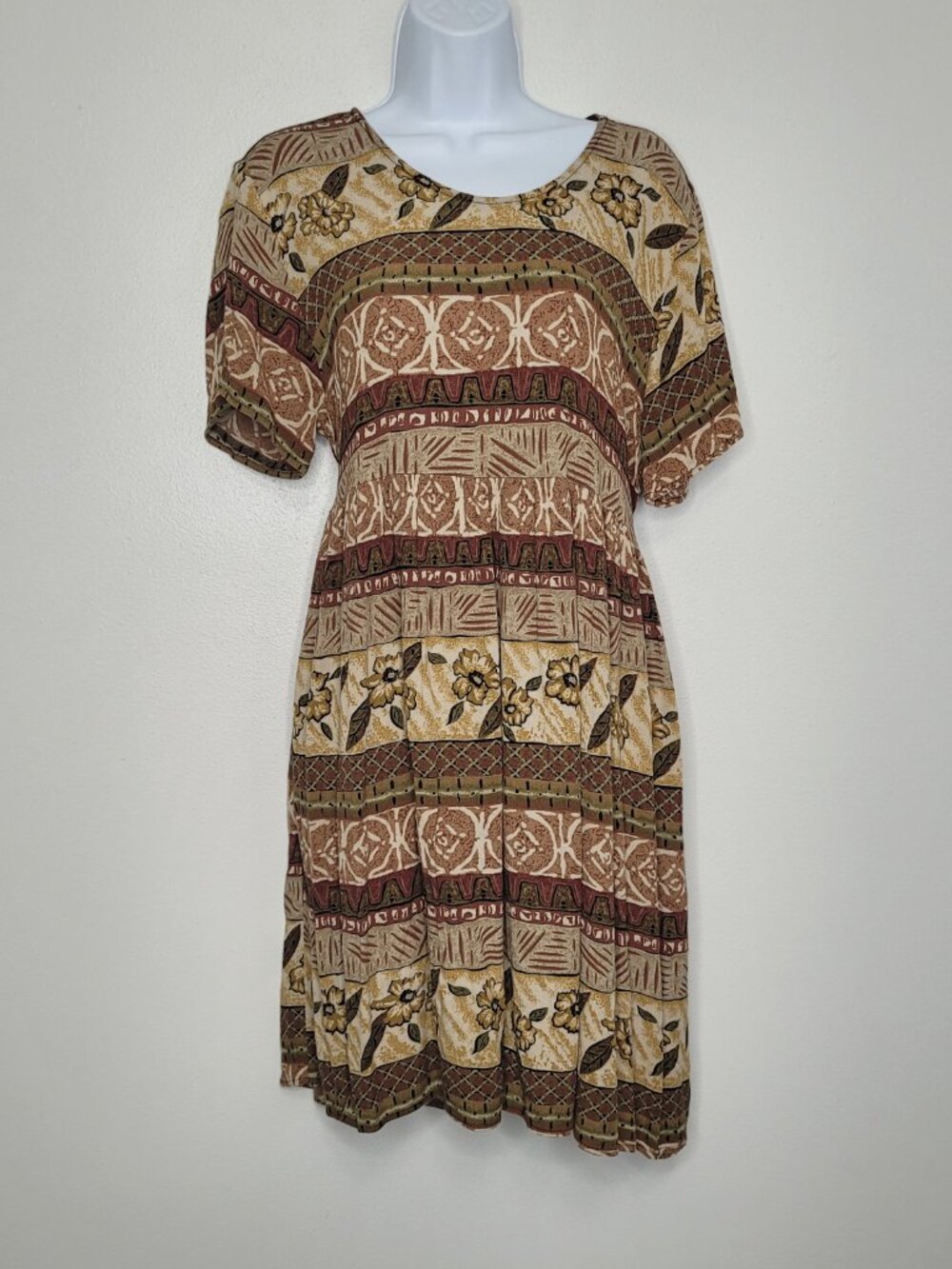 RM brown black mixed tribal artsy print midi tie back short sleeve dress